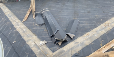 屋根カバー施工工事の作業写真１